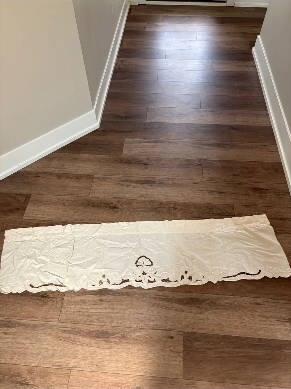 Cream Embroidered Window Valance Curtain - Brand Unknown 100% Cotton